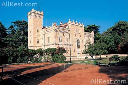 Isabella Castle 17